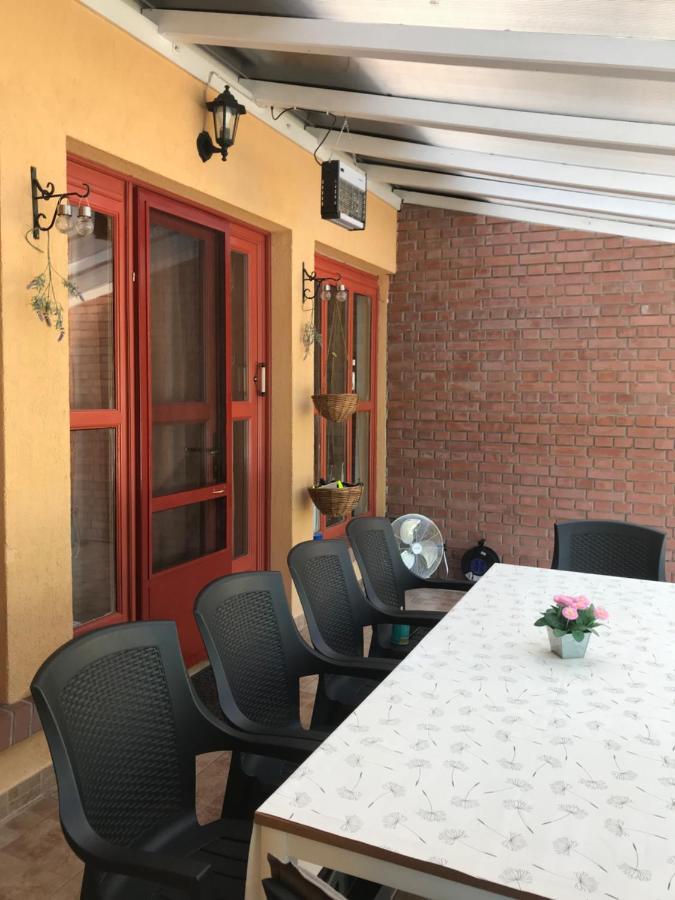Viharsarki Apartman ยูลา ภายนอก รูปภาพ